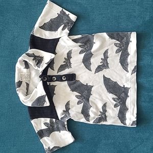 Kate Quinn Colorblock Bat Shirt